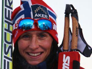 Норвежка Марит Бьорген победила в лыжном спринте